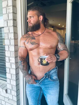 OnlyFans account  daddyct34 avatar 1