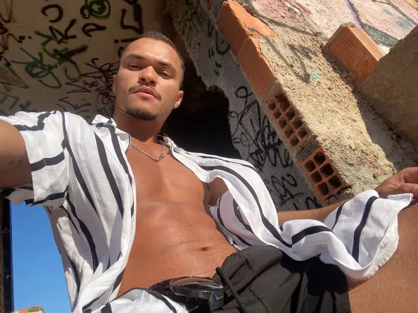 OnlyFans cuenta xxnewtom header 2