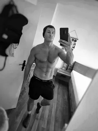 OnlyFans cuenta u172328046 avatar 1