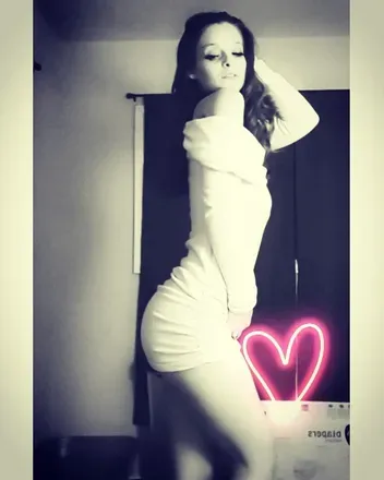 OnlyFans cuenta lilysparks3095 avatar 1
