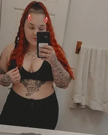 OnlyFans account  hazel98 avatar 1