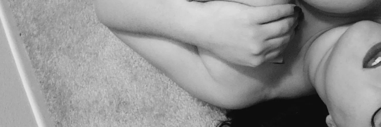 OnlyFans cuenta geekykalina header 2