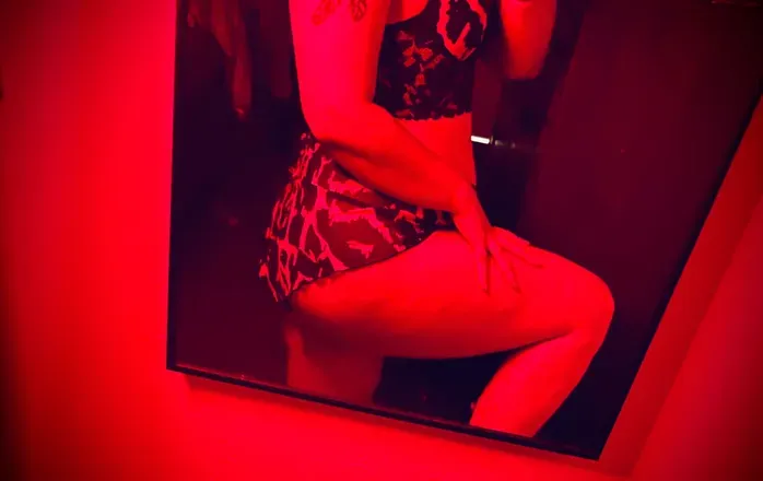 OnlyFans cuenta honeybuns0422 header 2