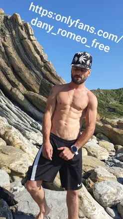OnlyFans cuenta dany_romeo_free header 2