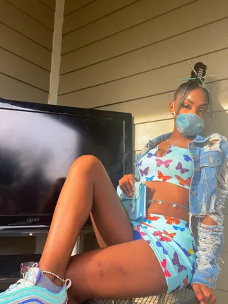 OnlyFans cuenta peachhtooyou header 1