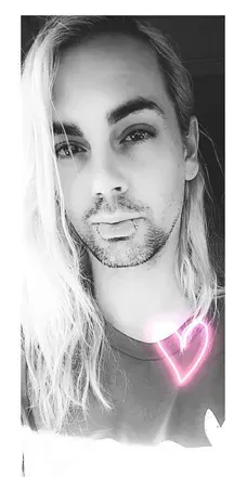 OnlyFans cuenta tizanner09 avatar 1