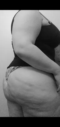 OnlyFans cuenta pocahsnow header 2