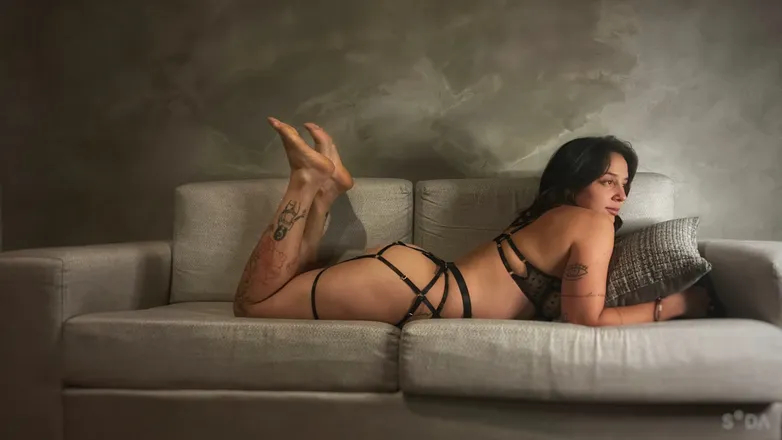 OnlyFans cuenta daffodilpusher header 2