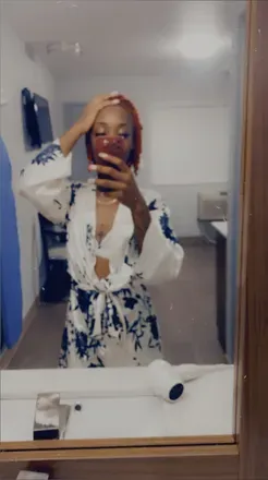 OnlyFans account  laanett avatar 1
