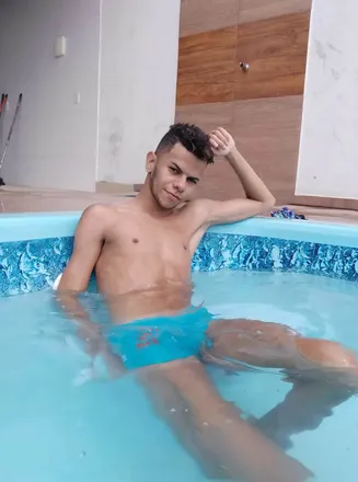 OnlyFans cuenta onlylukinhas header 1