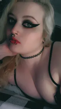 OnlyFans de xxvoodoo_poisonxx