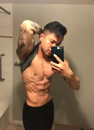 OnlyFans cuenta love_n_donuts avatar 1