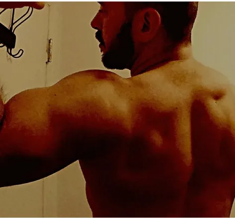 OnlyFans cuenta urbanivory85 header 2