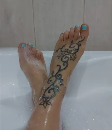 OnlyFans cuenta footfromdreams header 2
