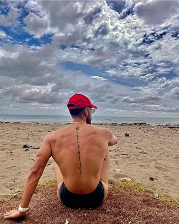 OnlyFans account  ernest9 header 2