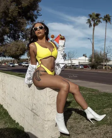 OnlyFans cuenta thelovelyaudrey header 2