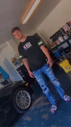 OnlyFans account  kingsplayhouse1999 avatar 1
