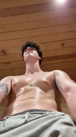 OnlyFans cuenta lucavault header 2