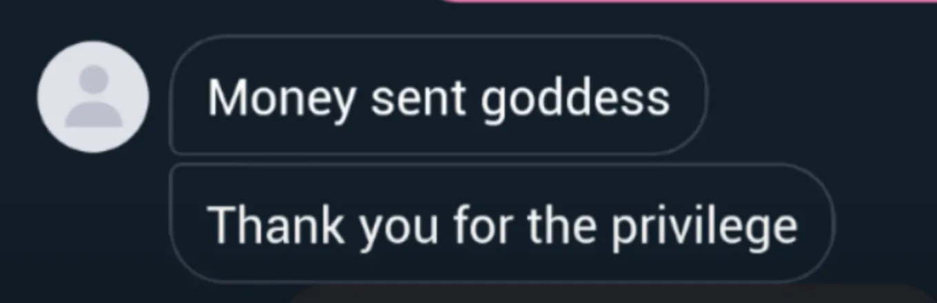 OnlyFans cuenta honeyxpeach header 2
