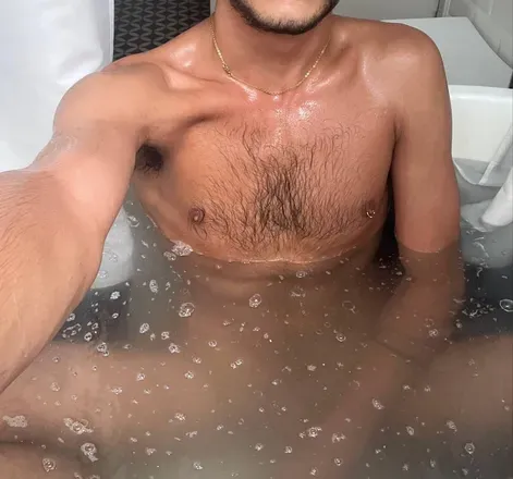 OnlyFans cuenta adamg1307 header 2