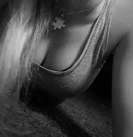 OnlyFans cuenta beaniebaby2417 header 2