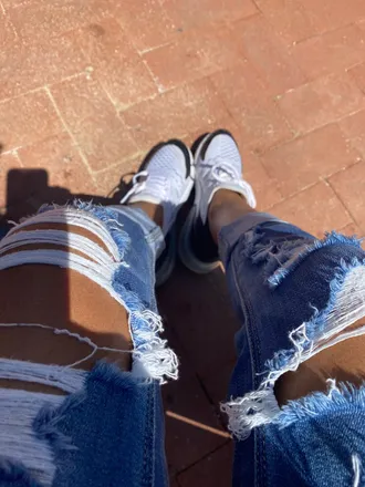 OnlyFans account  kissmyfeet222 header 2