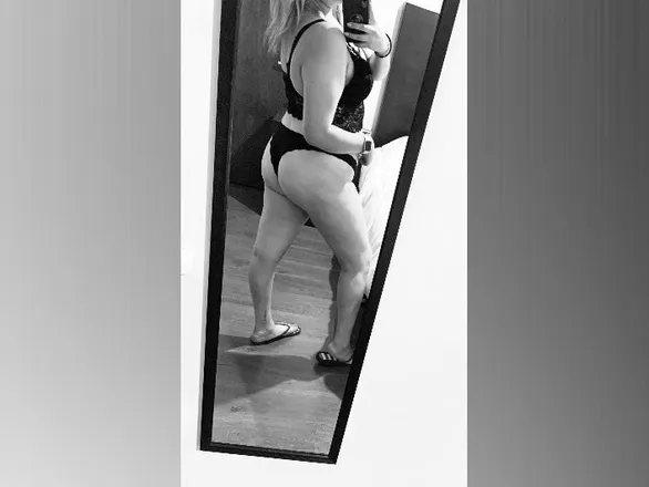 OnlyFans cuenta nofacedoll81 header 2