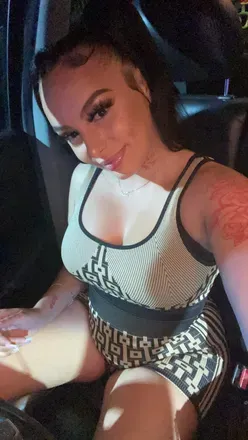 OnlyFans cuenta therealroseroyce avatar 1