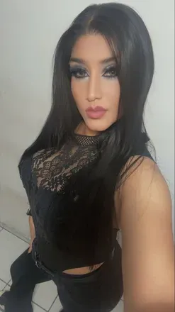 OnlyFans cuenta adyram-18 header 2
