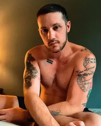 OnlyFans cuenta tophercbustop header 2