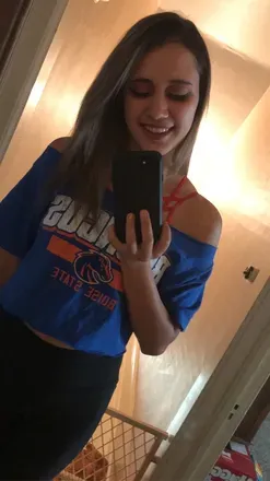 OnlyFans account  lilmissflowerchild avatar 1