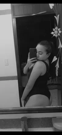OnlyFans cuenta u245227011 header 2