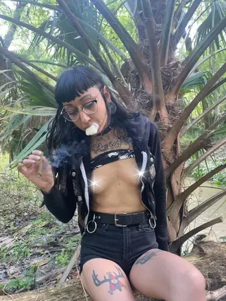 OnlyFans cuenta zorra1312 header 2