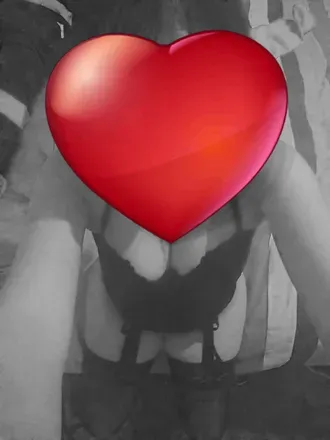 OnlyFans account  sharon2713 avatar 1