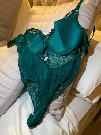 OnlyFans cuenta licious_23 header 2