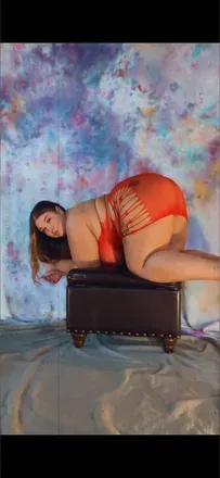 OnlyFans account  expensive_candi header 2