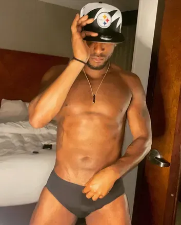 OnlyFans cuenta dark_knight_2720 avatar 1
