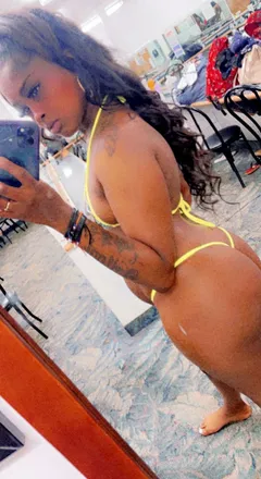 OnlyFans cuenta gorgeouscv_doll header 2