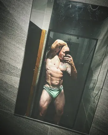 OnlyFans cuenta yourwithmrmax avatar 1