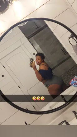 OnlyFans account  michaelar08 header 2