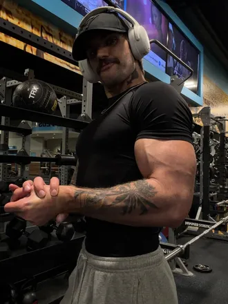 OnlyFans account  joshjamesofficial header 2