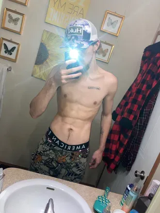 OnlyFans account  l.skywalker13 avatar 1