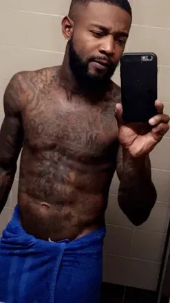 OnlyFans account  king_83 avatar 1