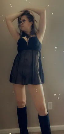 OnlyFans cuenta krissisexkitten header 2