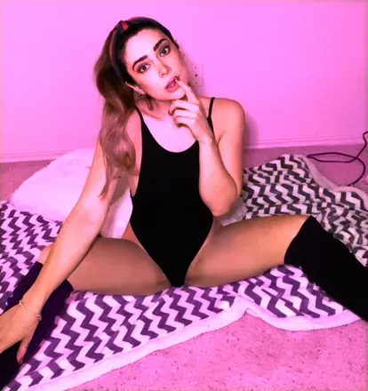 OnlyFans cuenta czechm8 avatar 1