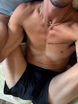 OnlyFans cuenta gaytechnoclub header 2