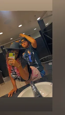 OnlyFans cuenta livandk header 2