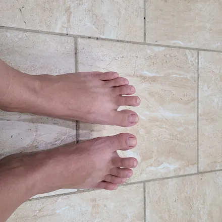 OnlyFans cuenta canadianfoot header 2