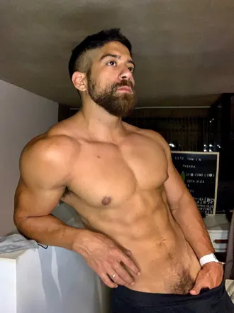 OnlyFans cuenta luccatorofree header 2