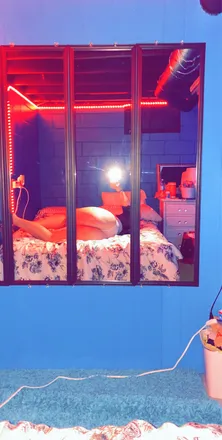 OnlyFans account  blueeyebabyxxx header 2